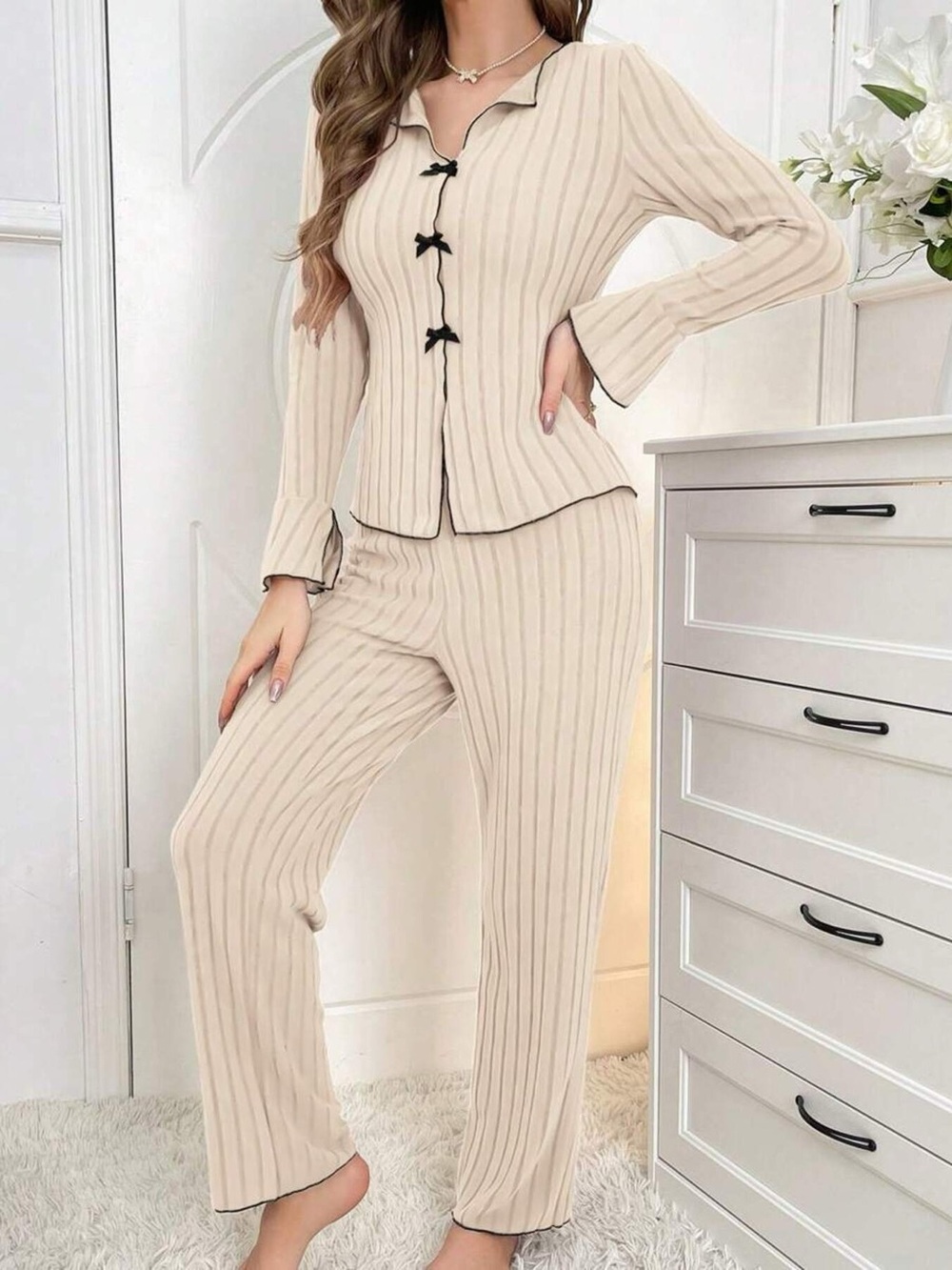 Contrast Bow Detail Top and Pants Lounge Set